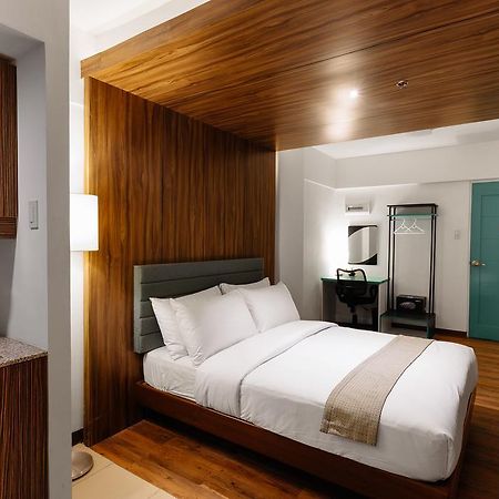 H Hotels - Metro North Uno Quezon City Exterior photo