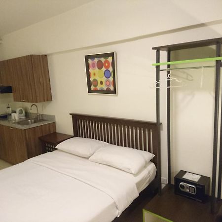 H Hotels - Metro North Uno Quezon City Exterior photo