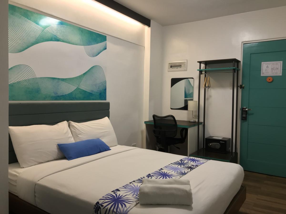H Hotels - Metro North Uno Quezon City Exterior photo