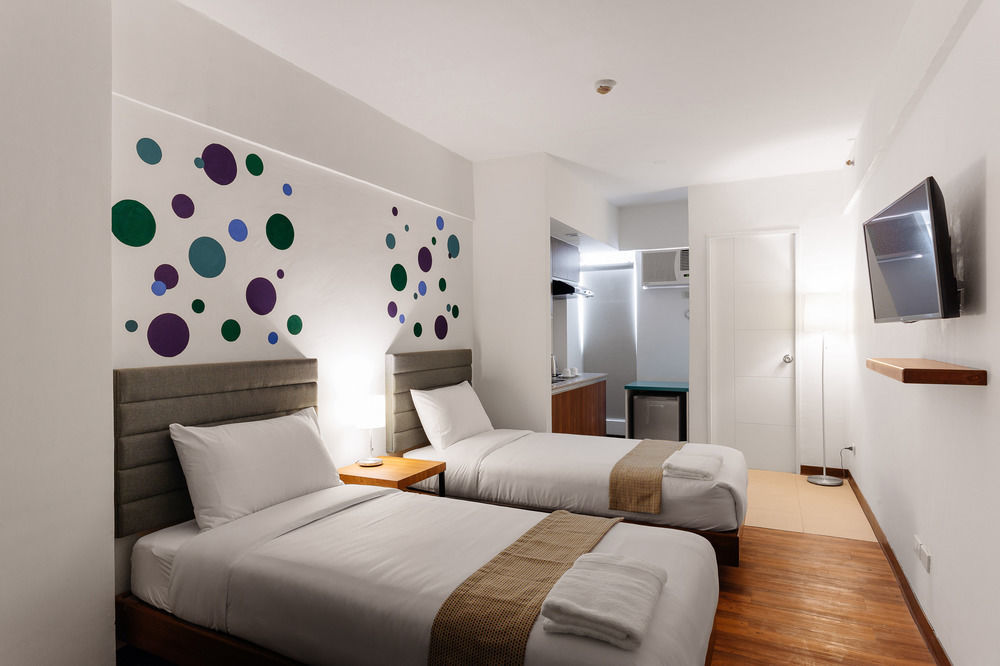 H Hotels - Metro North Uno Quezon City Exterior photo